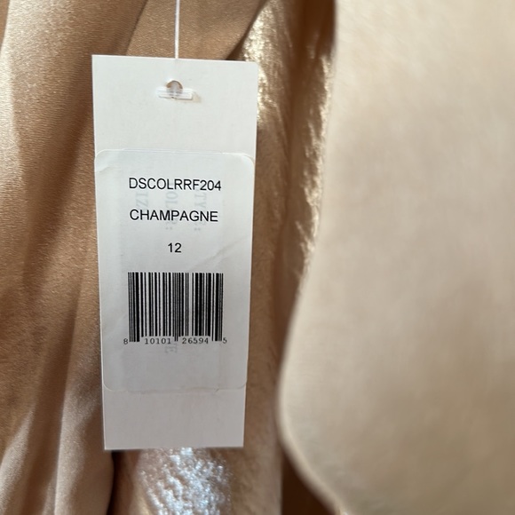 Dress - Picture 4 of 5